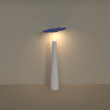 Load image into Gallery viewer, Sunbrella - Floor Lamp
